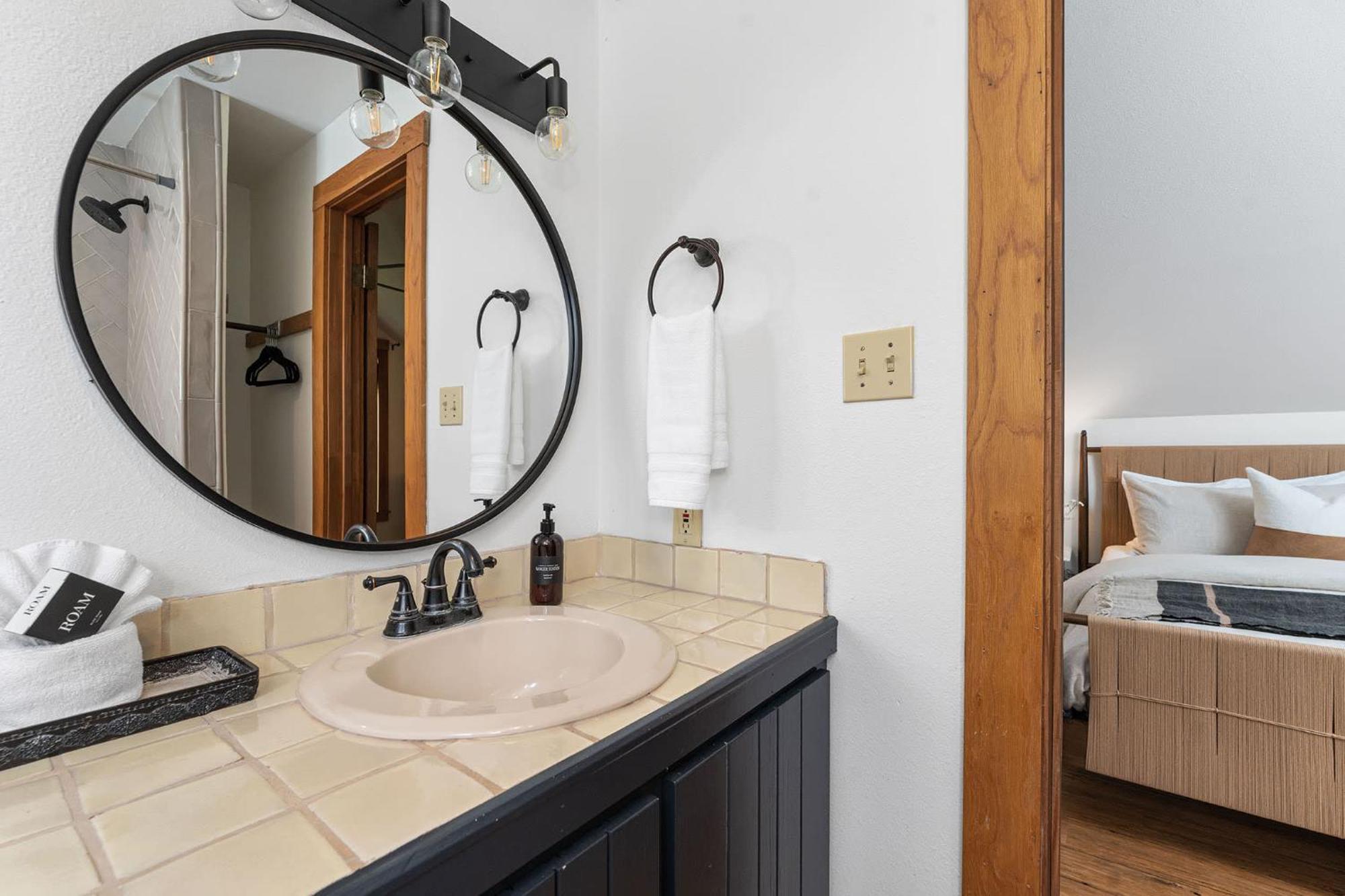The Wagen Haus, Fireplace And Hot Tub! Fredericksburg Exterior foto